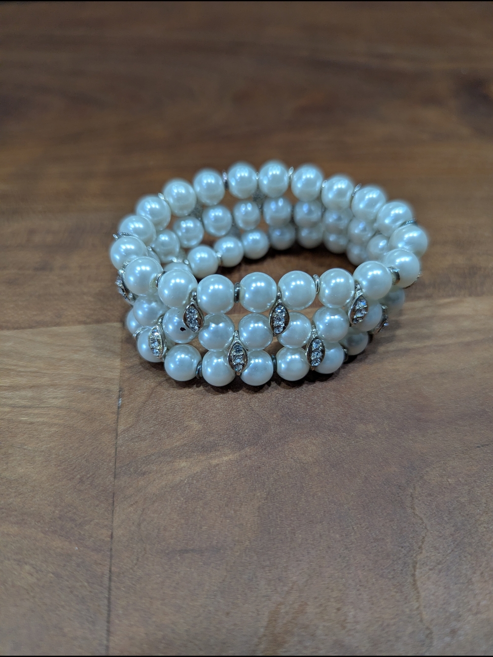 Classic Pearl Stretch Bracelet with Crystal Accents - White